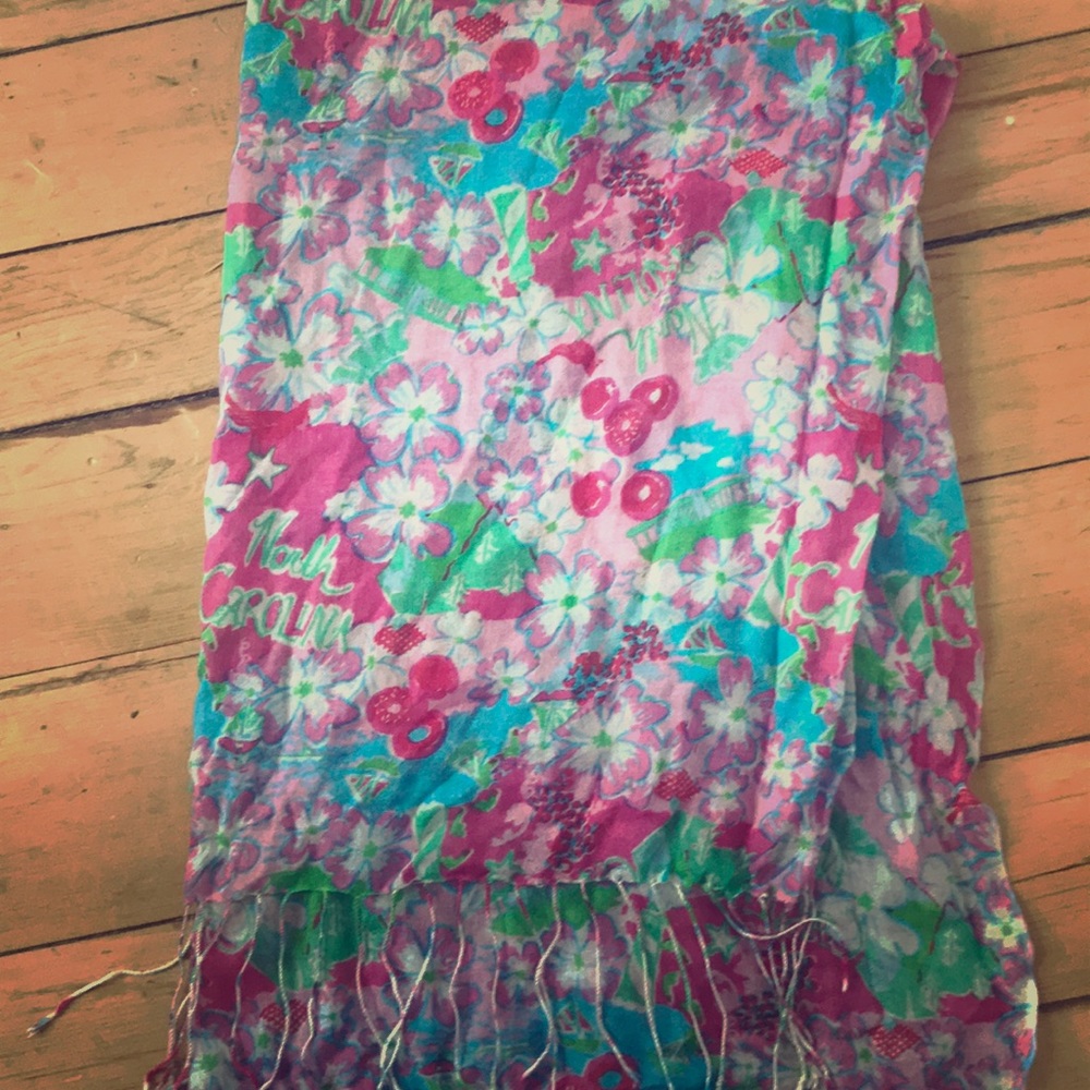 North Carolina Lilly Pulitzer scarf